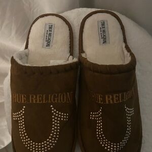 True Religion Brown Suede Like Studded Horseshoe Slippers